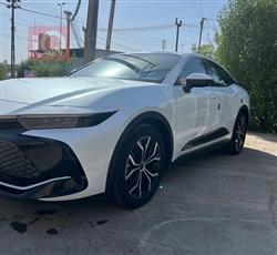 تۆیۆتا کراون